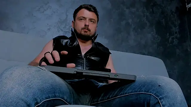 Онлайн чат XXX CLOUDYMARK