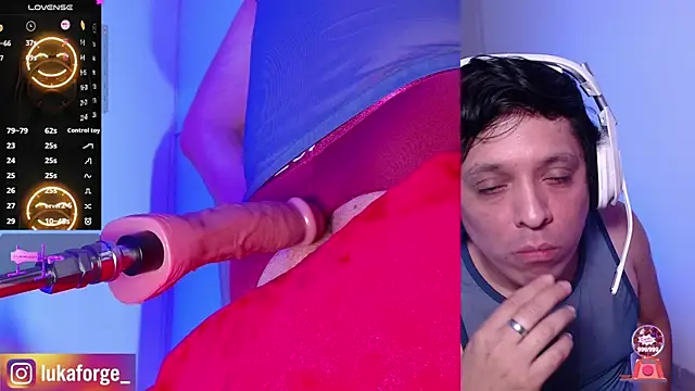 EthaanNova – Naživo XXX chat