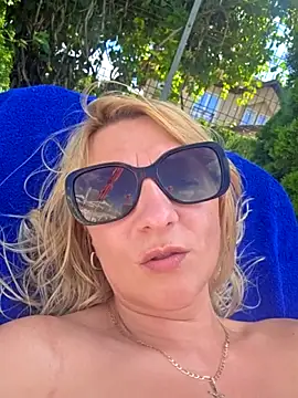 Chatroom XXX en direct de KaylinJan