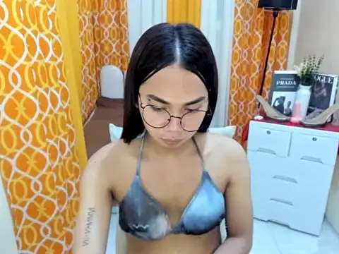دردشة TsAlexa_Blaire الجنسية المباشرة