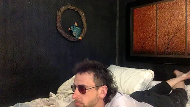 thierrybae 现场XXX聊天
