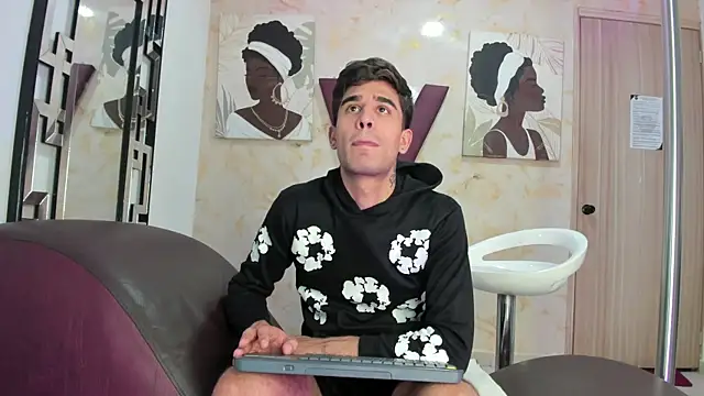 RED_BOYS1 Live XXX-chat
