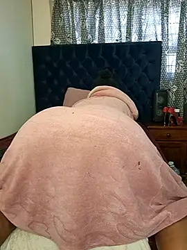 BootyCallEver's Live XXX Chat