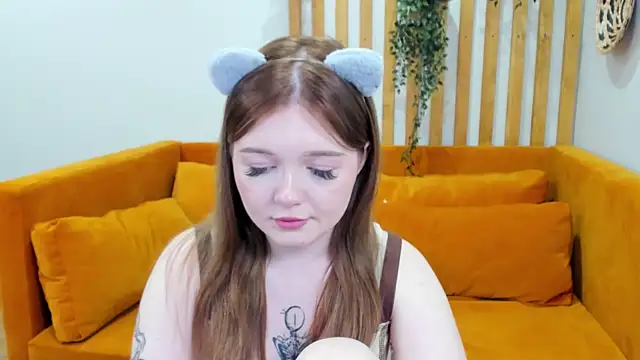 ElinaVale's Live XXX Chat