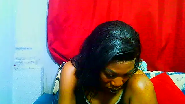 freaky_naughty Chat XXX in diretta