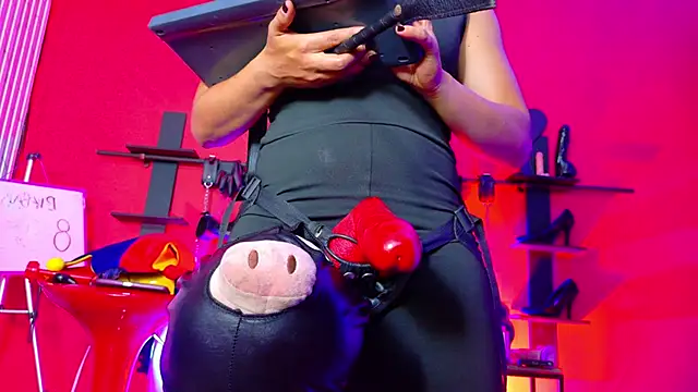 Chat XXX en directo de MistressSlut1