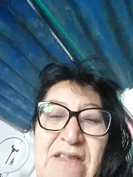 clarita_01: απευθείας συνομιλία ΧΧΧ