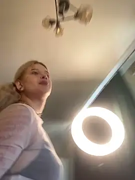Chat XXX en directo de DriveThruCiri