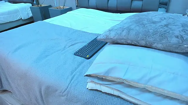 Charlie___Muskn Webbikameraesitys
