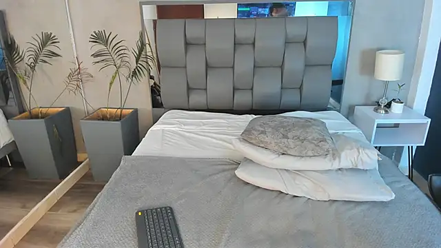 Czat XXX na żywo – Charlie___Musk