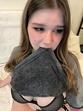 PumaShyXD – Naživo XXX chat