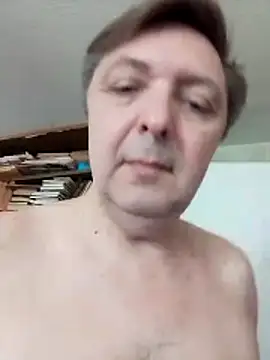 Pokaz2020 Adlı Modelin Canlı XXX Sohbeti
