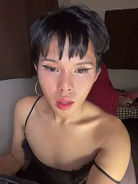 Chat XXX ao vivo de Plaxxxtique