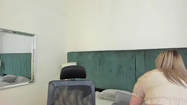 Chat XXX en directo de PandoraB_