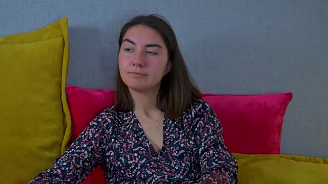 AlisaAlarie Adlı Modelin Canlı XXX Sohbeti