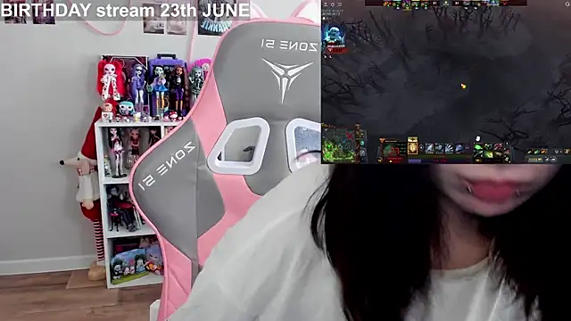 MollysLand's Live XXX Chat