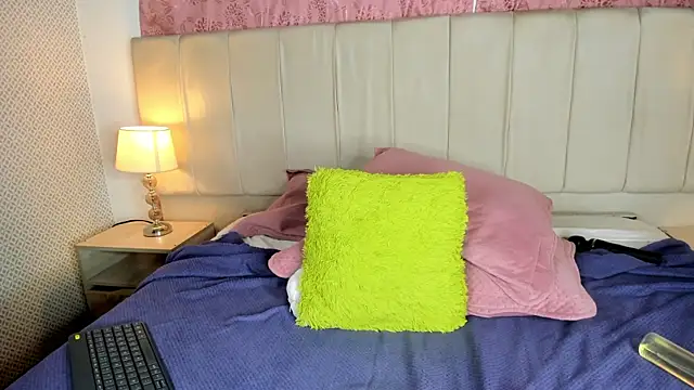 mia__gv লাইভ XXX চ্যাট