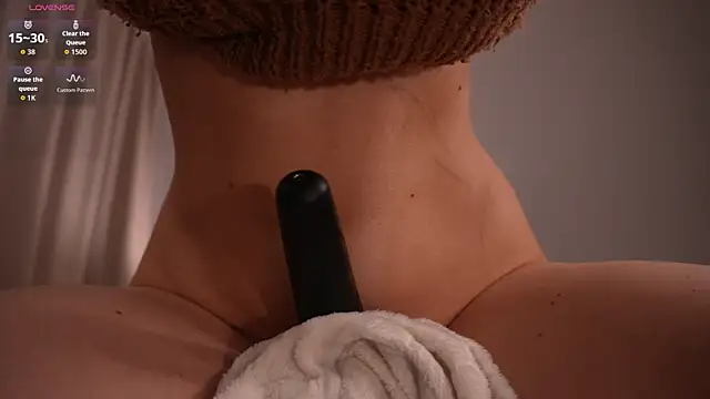 צ'אט XXX בשידור חי של AdritVance