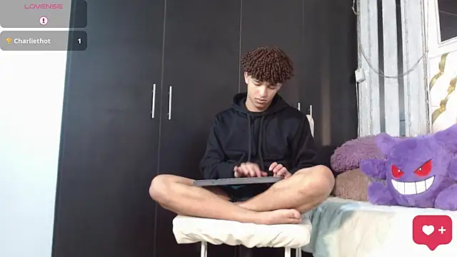 Živý XXX chat ian_smith_