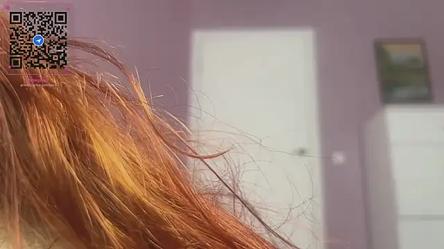 MiraCharming live XXX chat