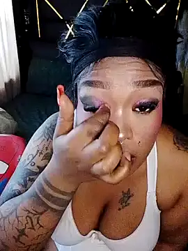 BINSA35's Live XXX Chat