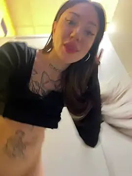 SaintSquirt Obrolan Langsung XXX