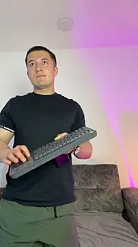 Alexander_ConnorのライブXXXチャット