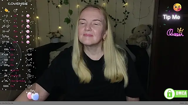 Bella_soulmate élő XXX-chatje