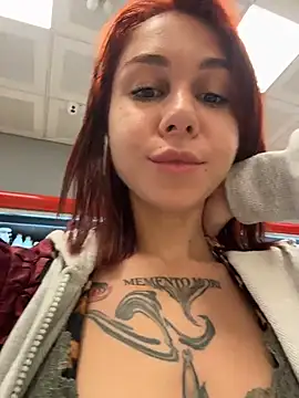 Chat XXX en directo de RosieSecret