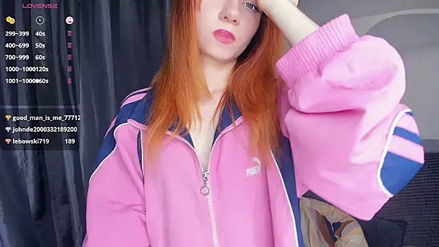 Chat XXX en directo de TarynPalek