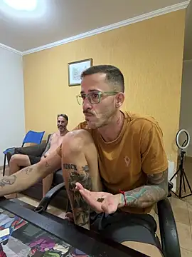 Chat +18 de MeladoDiMel ao vivo