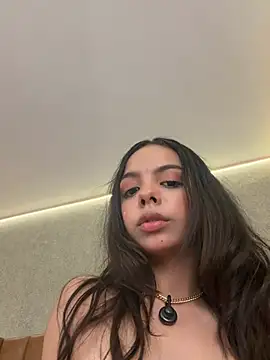 BambiRoses Chat XXX in diretta