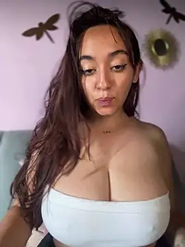 Im_Luuu's Live XXX Chat
