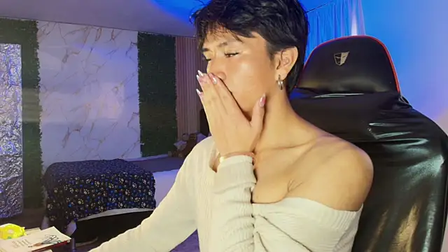 cococumps Chat XXX live