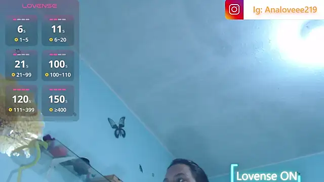 ana_studio Adlı Modelin Canlı XXX Sohbeti