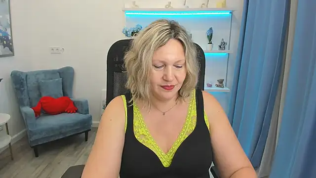 دردشة NinaStarle الجنسية المباشرة