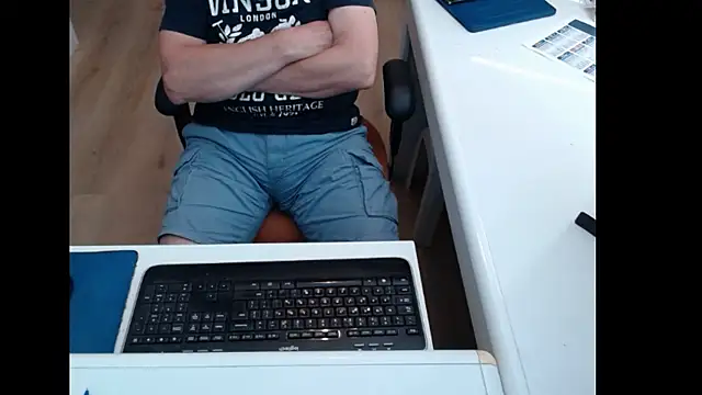 dutchpornking's Live XXX Chat