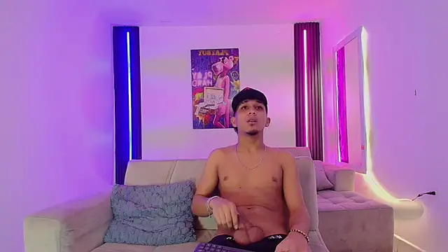 LegacyOFHorusn Live XXX chat
