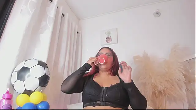 Živý XXX chat BiancaLoors