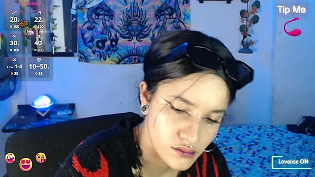 bastethott Chat XXX live