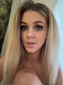 Love_Bri Live XXX-Chat