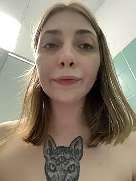 Chatroom XXX en direct de Sunny___Bunny