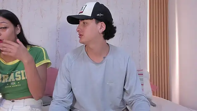 دردشة two_milkyway الجنسية المباشرة
