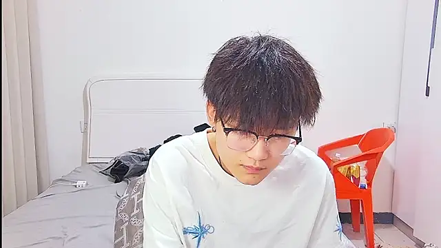 KK-cuteboy: вебкам-шоу