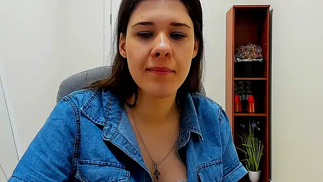 Joannia élő XXX-chatje