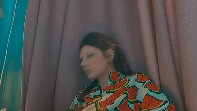 VivienDarkbloom's Live XXX Chat