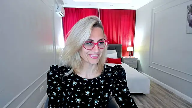 MuseOfStagen Live XXX chat