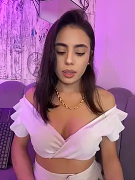 Chat +18 de AbyThompson ao vivo