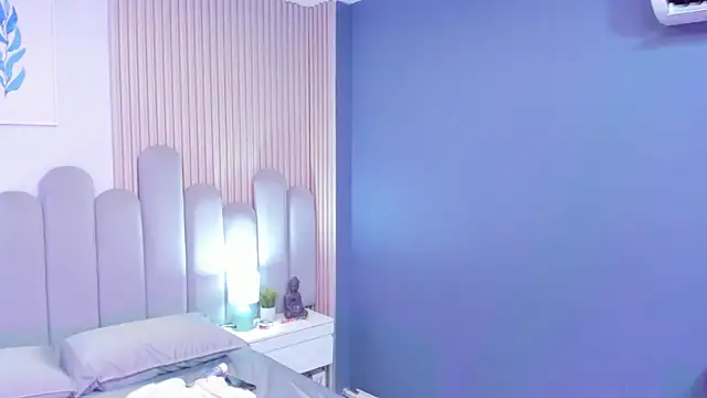 Živý XXX chat luly_dreams