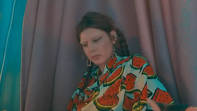 VivienDarkbloom's Live XXX Chat